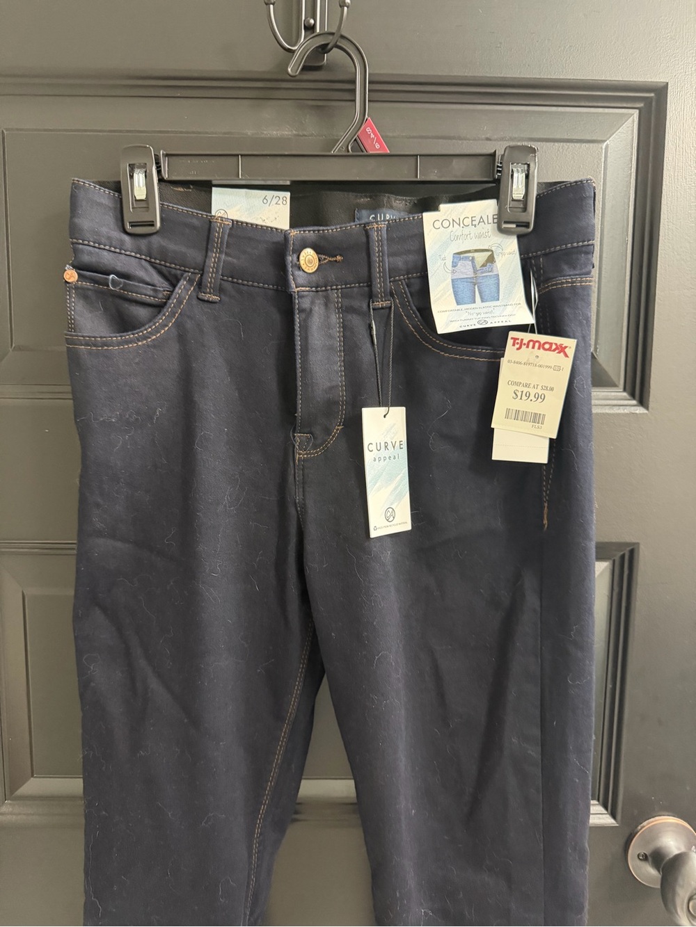 NWT Curve Appeal High Rise Comfort Waist Skinny Jeans Dark Wash Size 6/28 - Picture 2 of 11